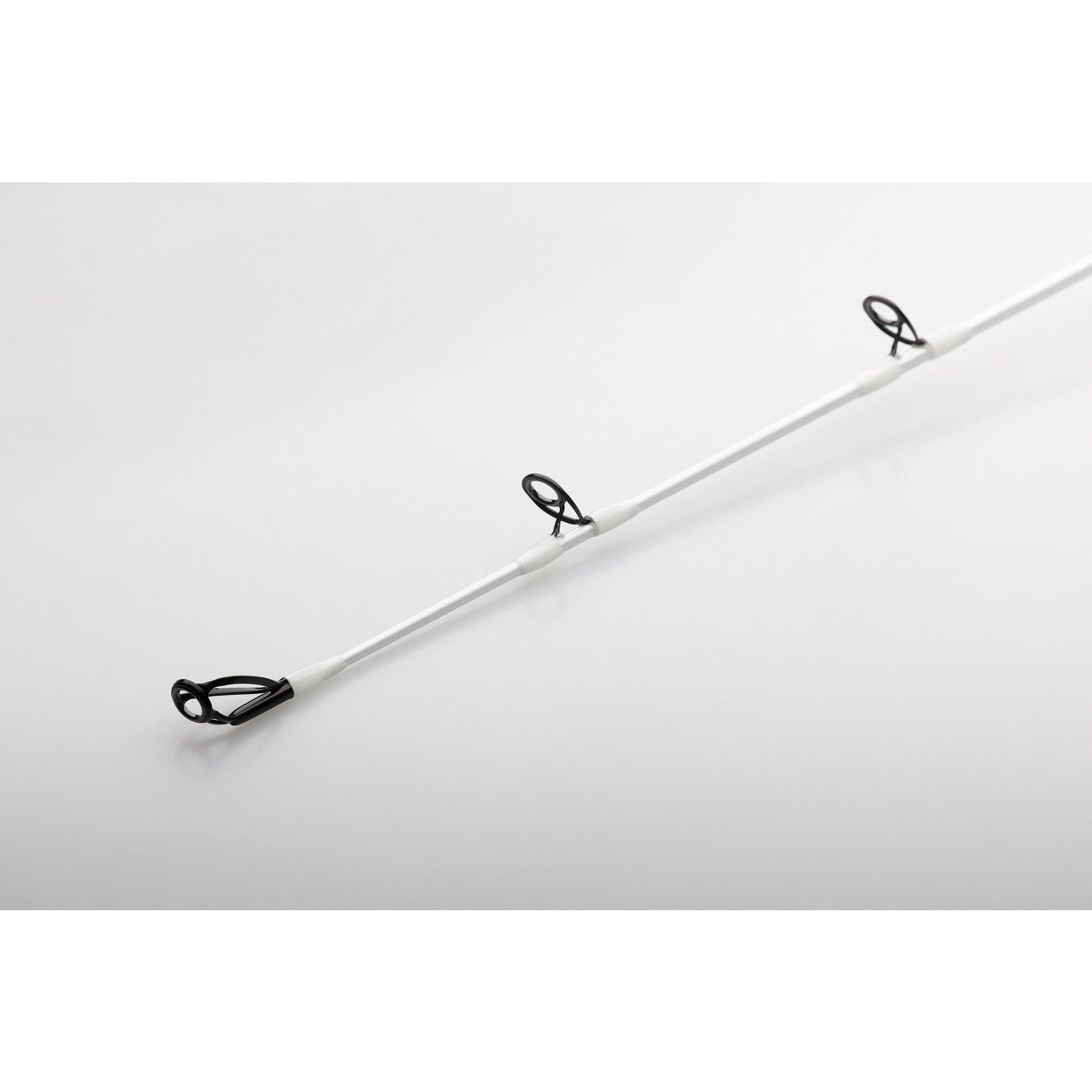 MADCAT White Baitcast Rod