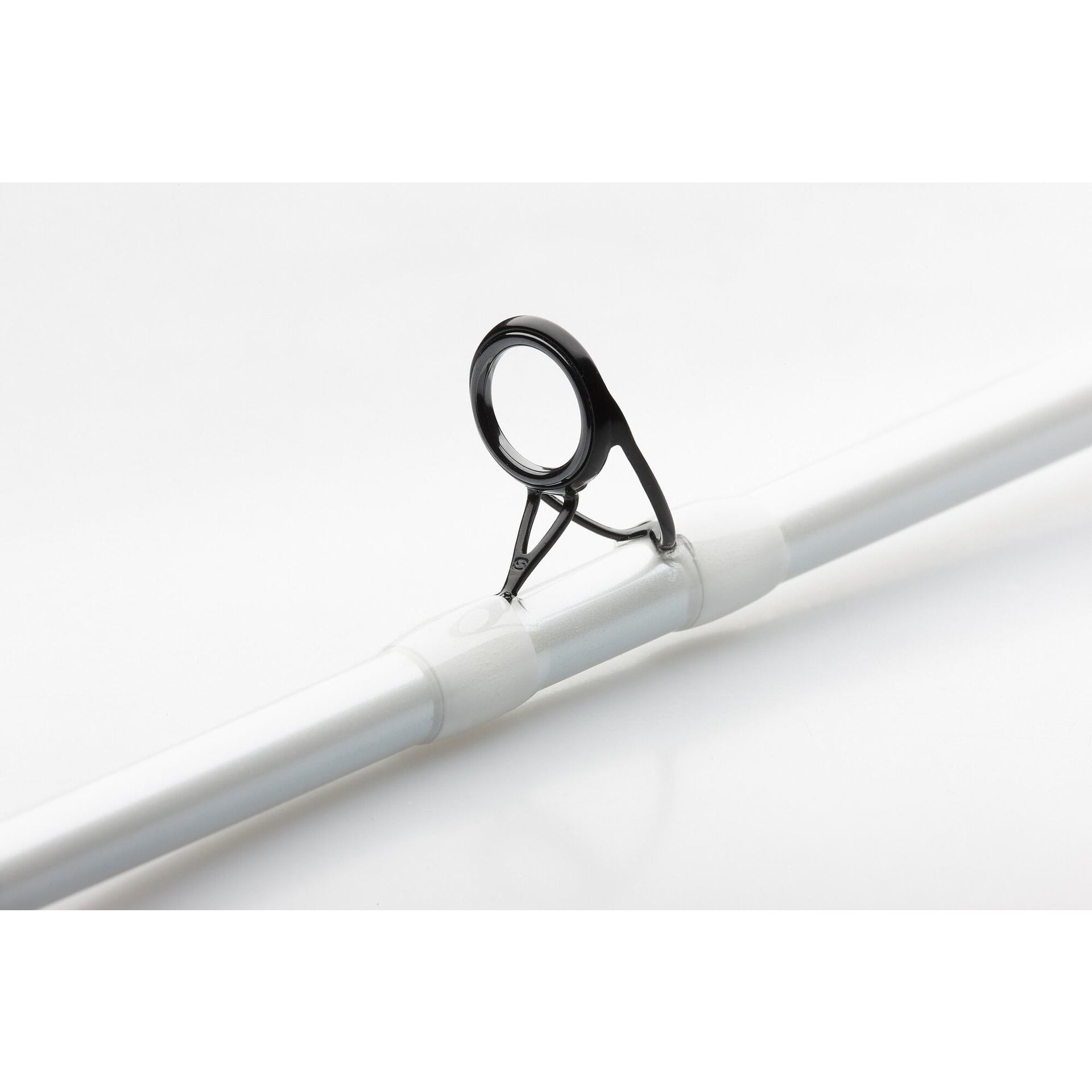 MADCAT White Close Combat Rod