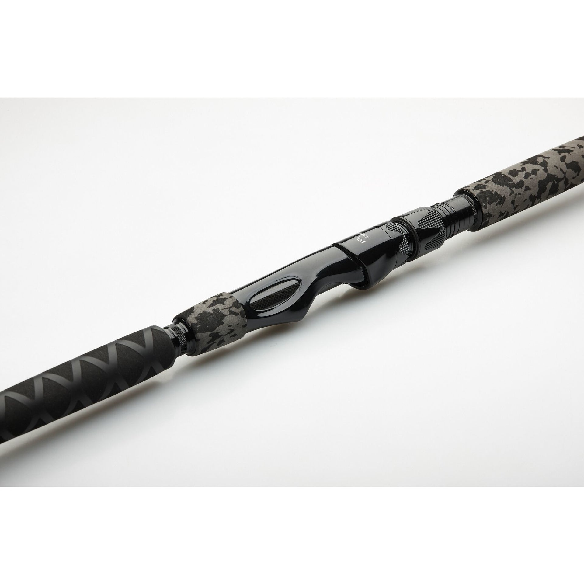 MADCAT White Close Combat Rod
