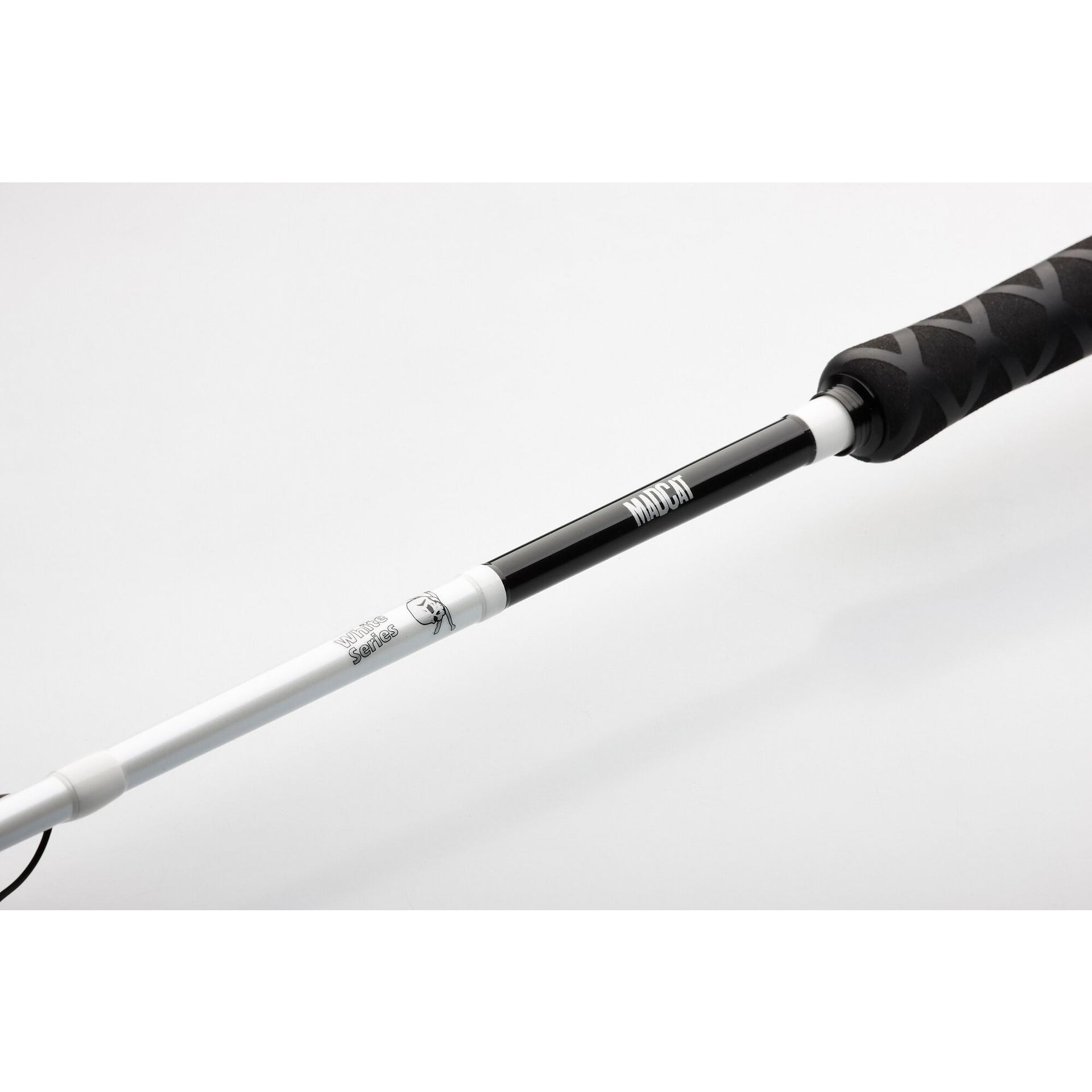 MADCAT White Close Combat Rod
