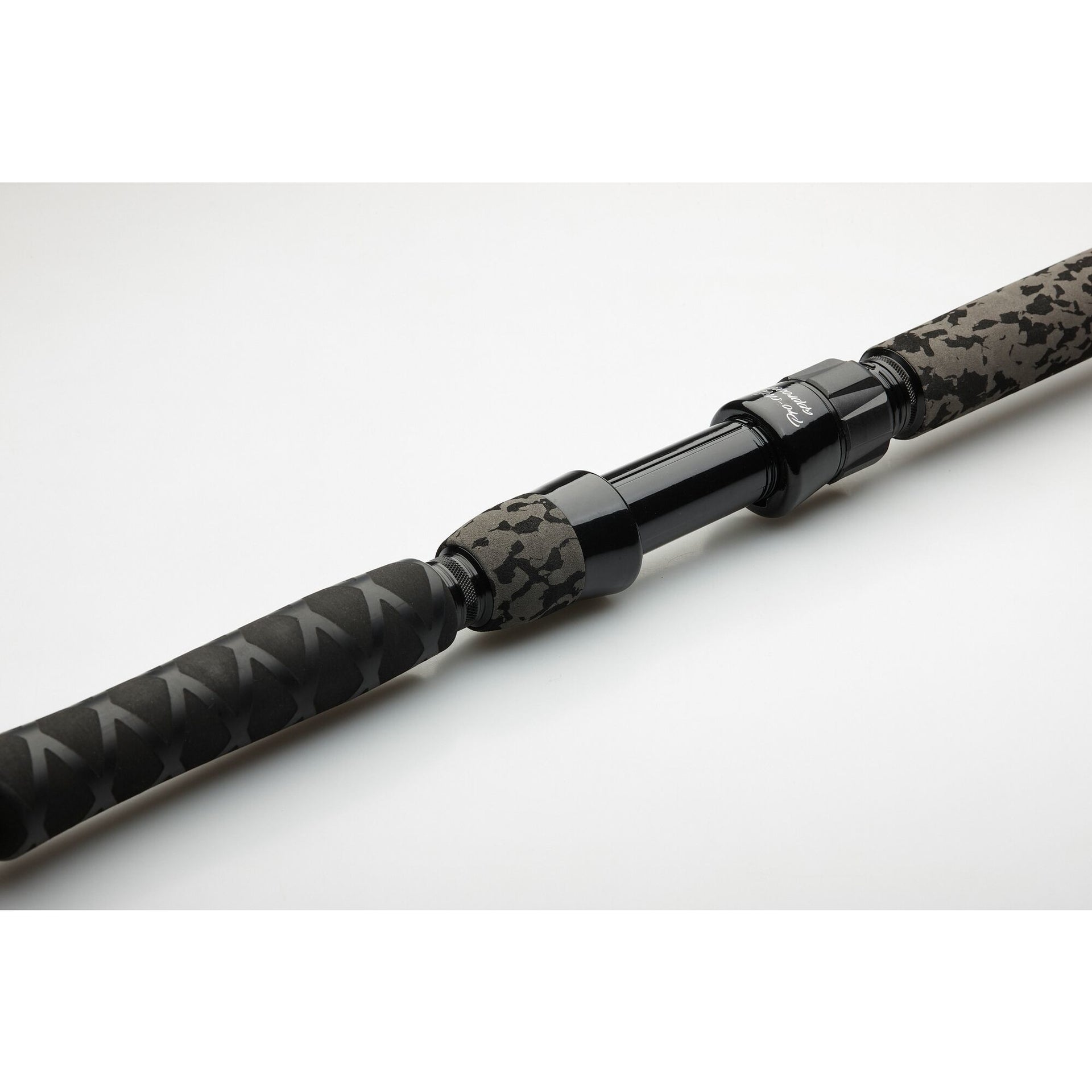 MADCAT White Deluxe Rod