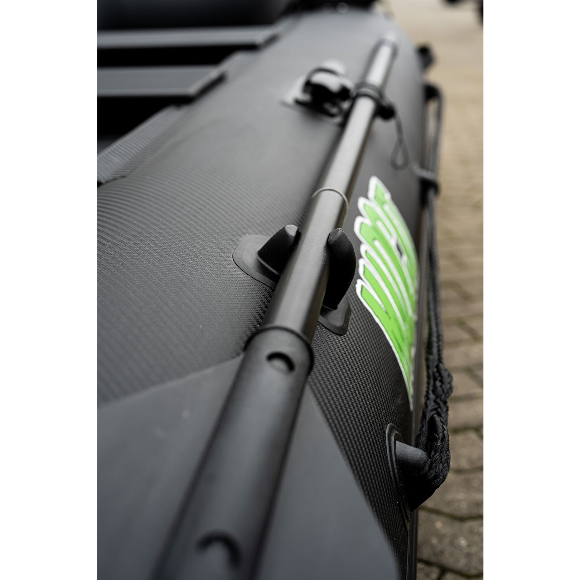 MADCAT Robuster Boat 320 cm