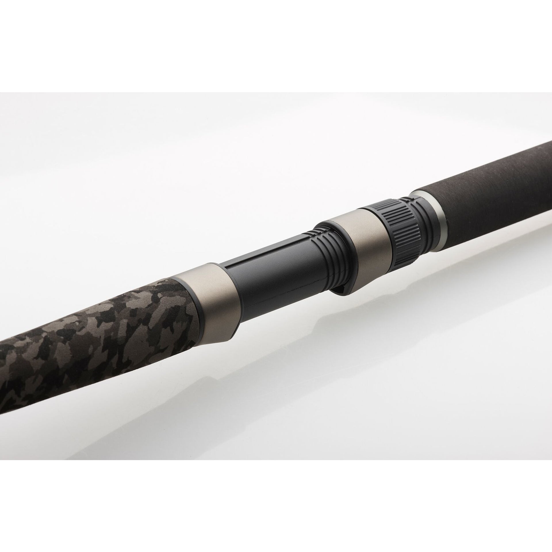 MADCAT Black Heavy Duty Rod